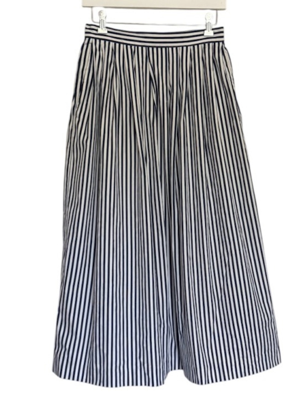 Vintage Charter Club Navy and White Striped Maxi Skirt Size 10